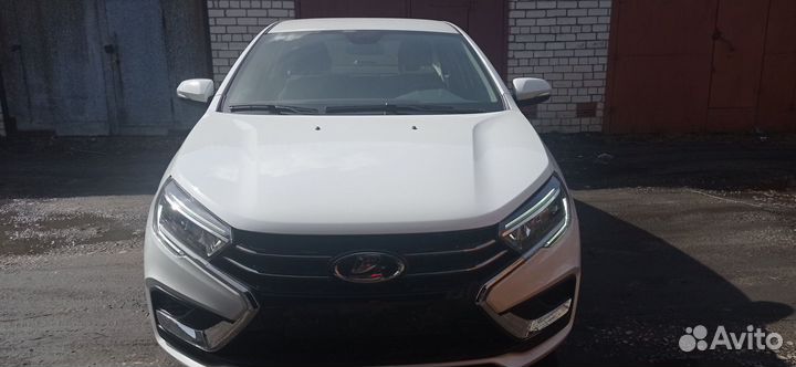 LADA Vesta 1.6 МТ, 2023, 15 км