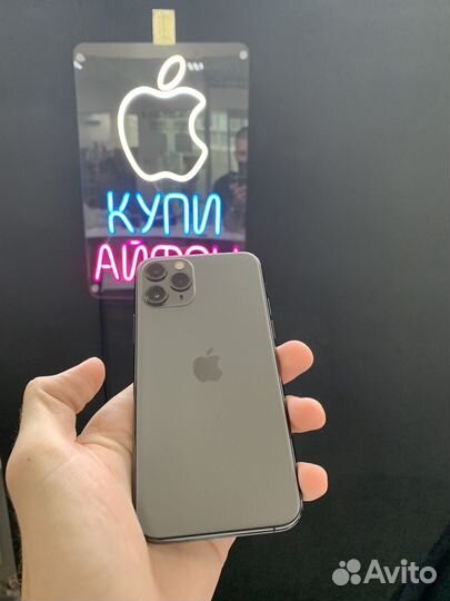 iPhone 11 Pro, 64 ГБ