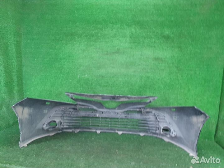 Бампер передний Toyota Camry