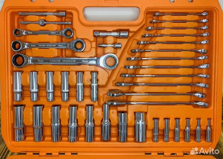 Набор ключей и головок 151 предмет 