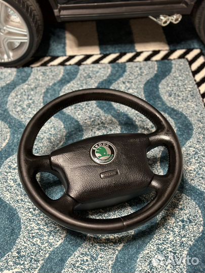 Руль skoda octavia tour трех спицевый