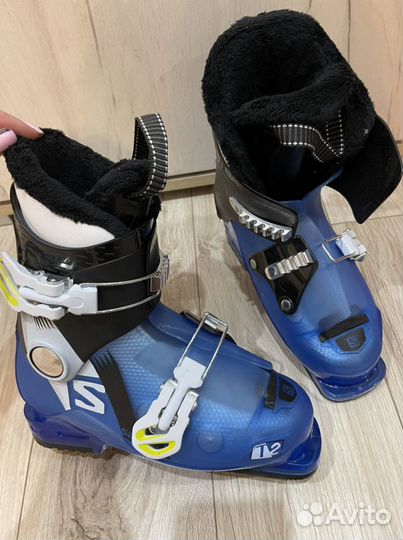 Горнолыжные ботинки Salomon T2 RT