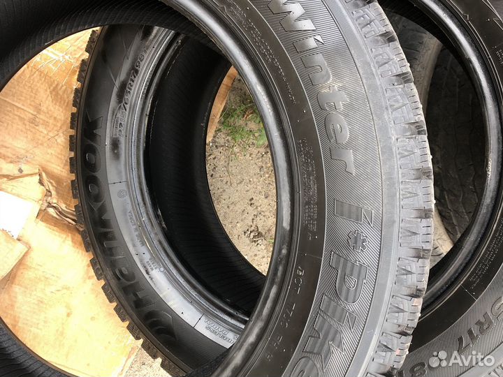 Hankook Winter I'Pike 215/65 R17 98T