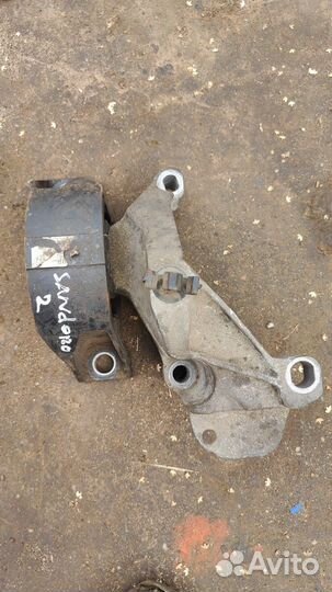 Подушка двигателяправая Логан 2 Logan 2 Sandero 2