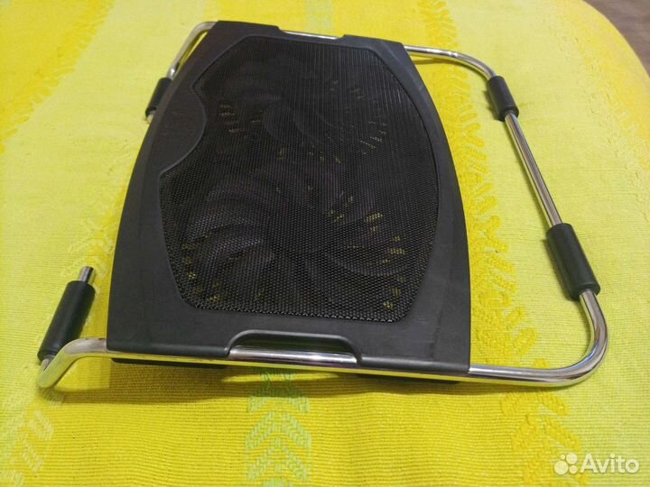 Подставка для ноутбука