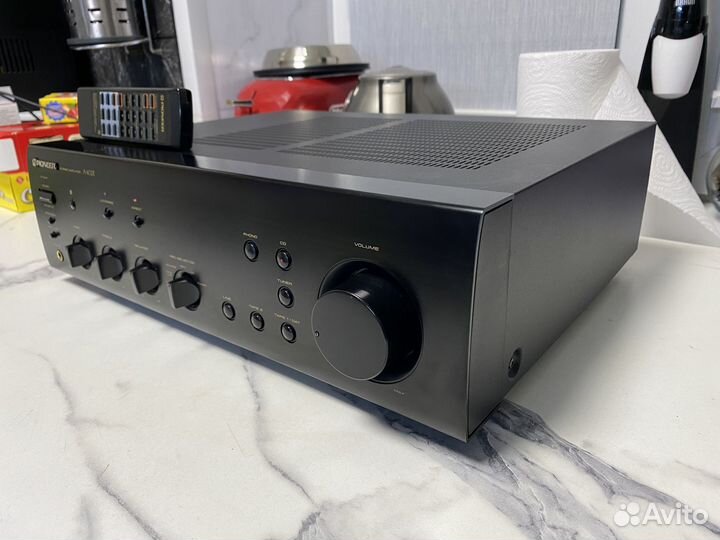 Pioneer A402R стерео усилитель