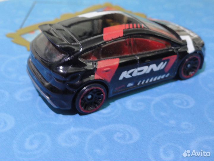 Ford Focus RS 2016 DHP07 Hot Wheels 1:64