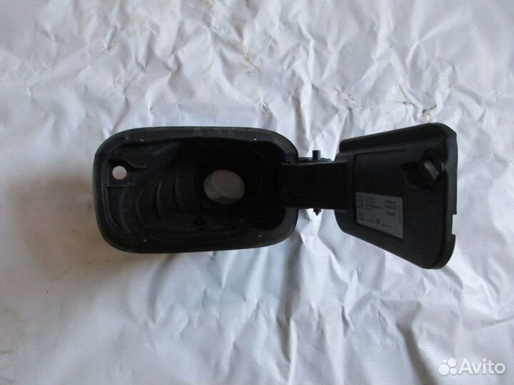 Лючок бензобака Audi Q5 80A 2017 (80A809906)