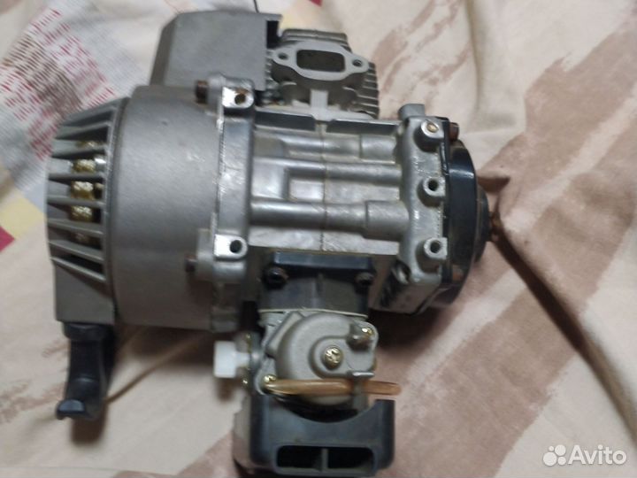 Двухтактный двигатель 49 сс для квадроциклов