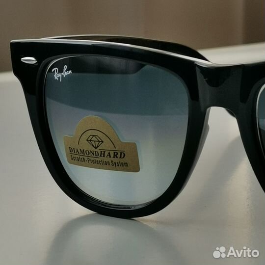 Солнцезащитные очки Ray Ban wayfarer