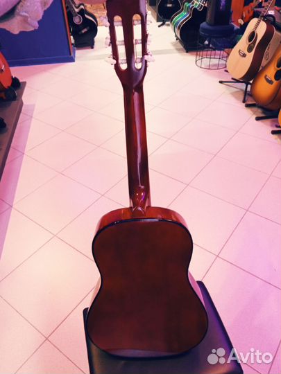 Классическая гитара Belucci 1/2 новая