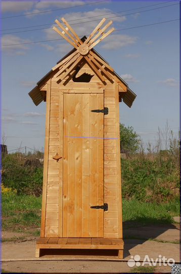 Уличный туалет деревянный KEY666