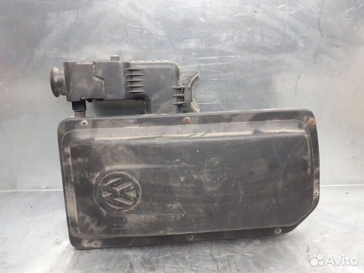 Корпус воздушного фильтра Volkswagen Pointer/Golf