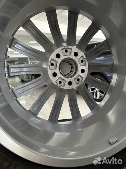 R19 Goodyear UltraGrip 8 245/45, PCD 5x112 DIA 66.6