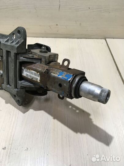 Колонка рулевая Volkswagen Passat B6