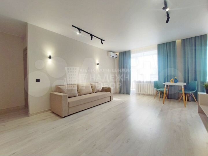 2-к. квартира, 42,1 м², 2/4 эт.