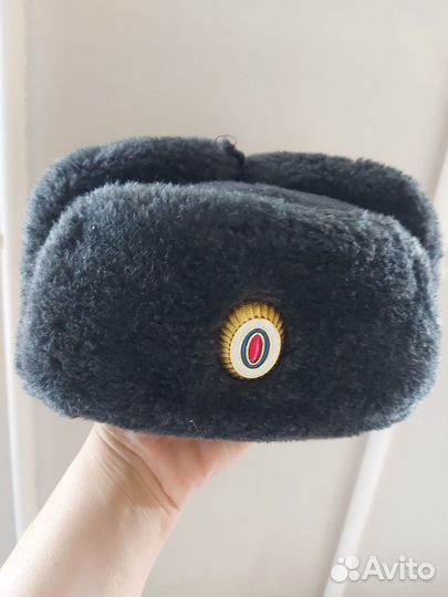 Мужская зимняя шапка