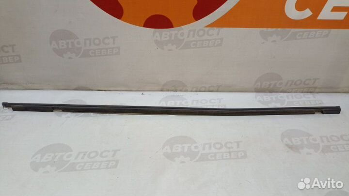 Накладка на порог (наружная) передняя левая