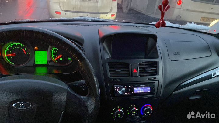 LADA Kalina 1.6 МТ, 2014, 193 000 км