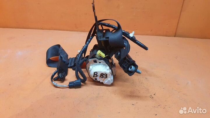 Ремень безопасности передний правый Ford Explorer