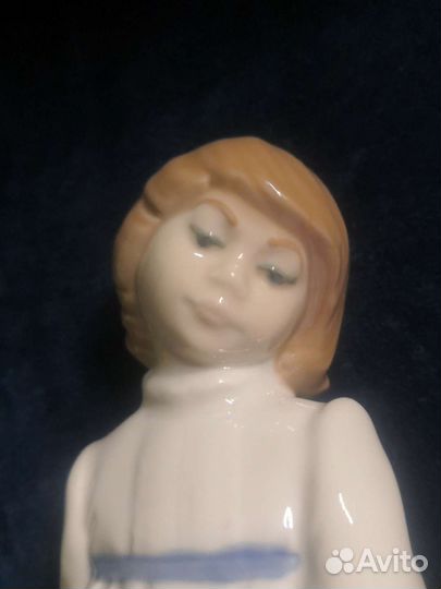 Фарфоровая винтажная статуэтка Nadal Испания