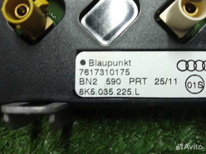 Усилитель антенны Audi A4 (B8) 2007-2015