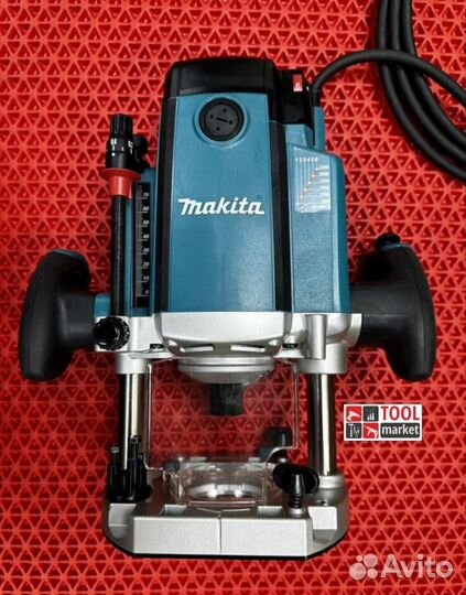 Фрезер Makita RP2303FCX