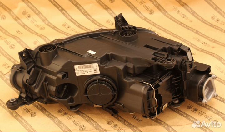 Фара левая seat ibiza 6F1 5 V 17+ обычная + LED