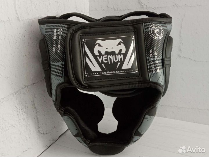 Боксерский шлем