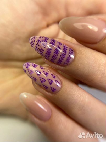 Наращивание ногтей