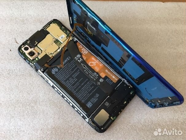 Срочный ремонт телефонов iPhone,Samsung и др