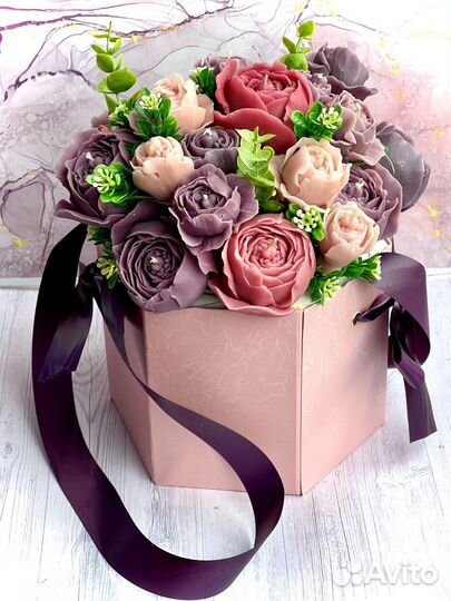 Букет из восковых свечей