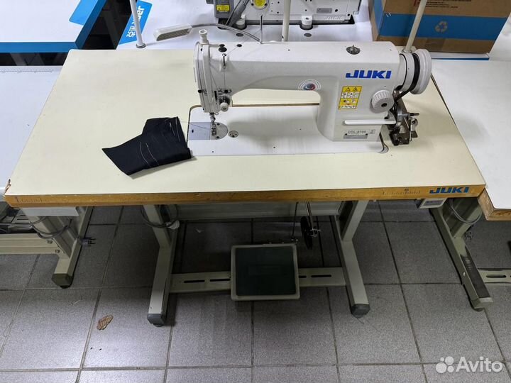Прямострочная швейная машина Juki 8700 Б/У