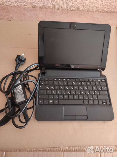 Нетбук hp mini (рабочий)