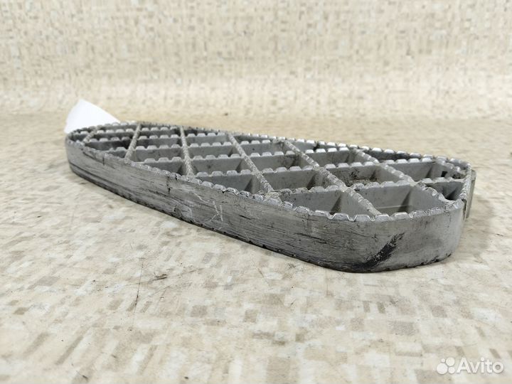 1535052 Ступенька подножки левая правая нижняя