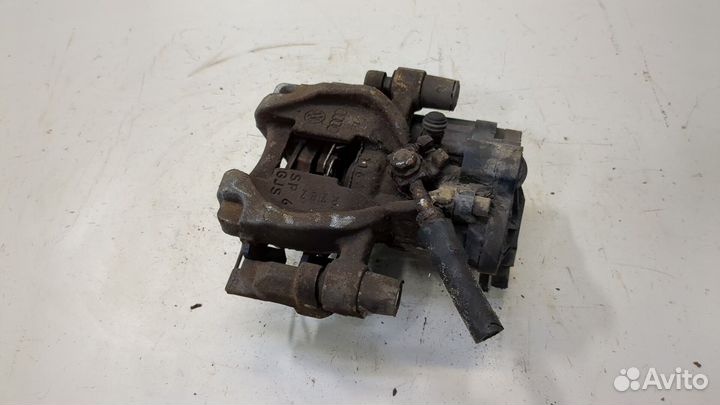 Суппорт Volkswagen Golf 7, 2014