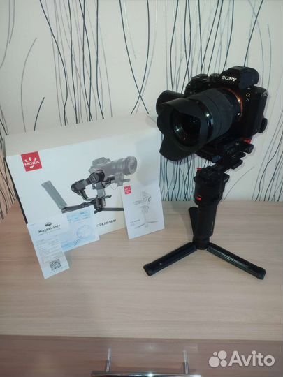 Стабилизатор Moza Aircross 3