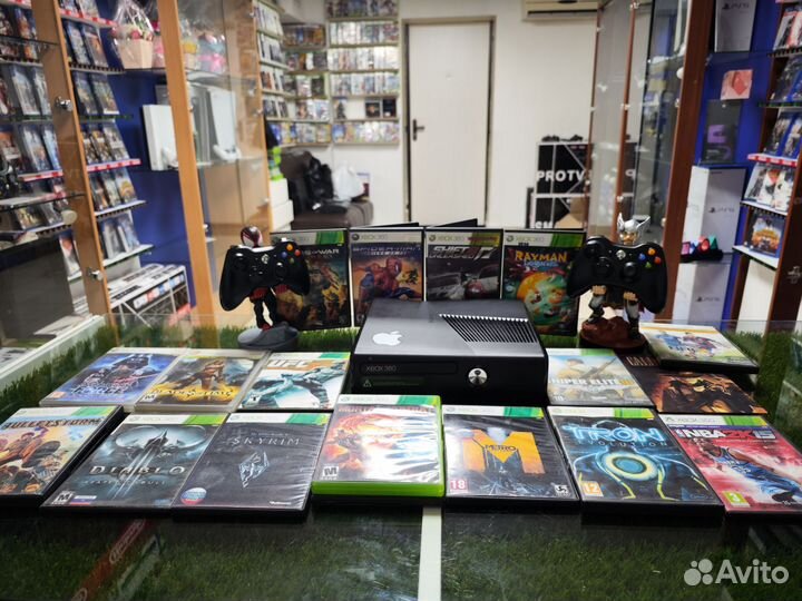 Xbox 360S-250GB Прошит LT 3.0/20 Дисков-2 Джоя
