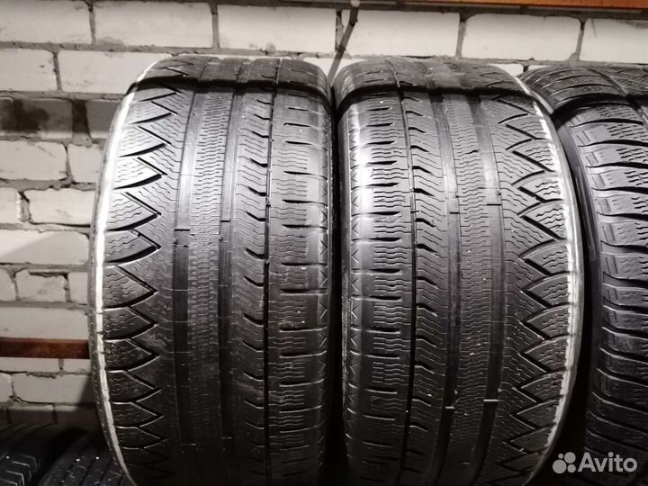 Michelin Alpin 2 255/45 R18