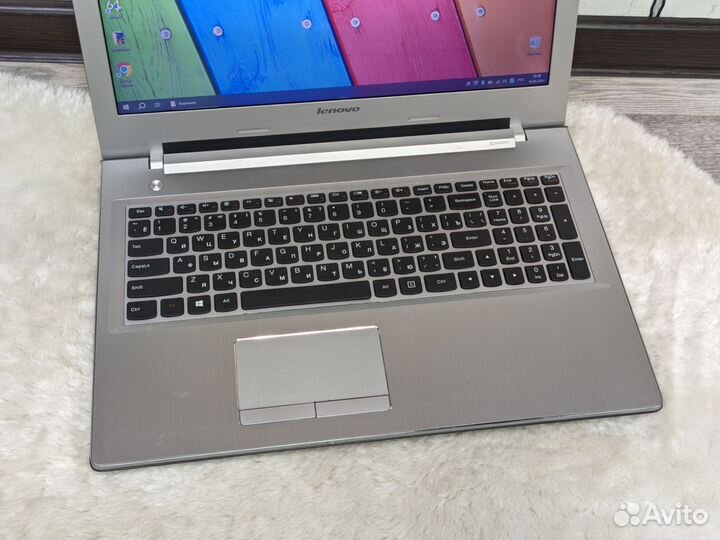 Lenovo / i3-4030U / GF840M / 8GB /SSD+HDD/алюминий