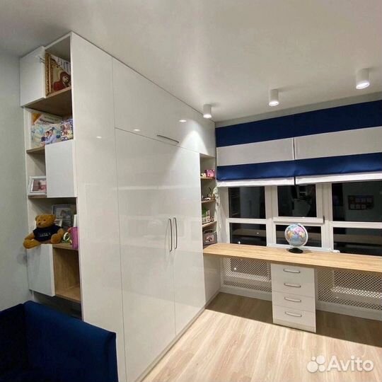 Шкаф стенка