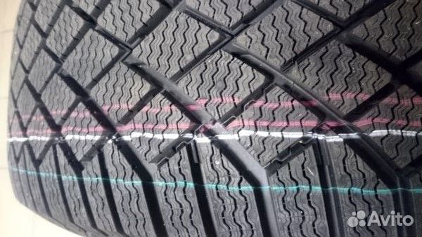 Continental ContiVikingContact 7 235/65 R17 108T