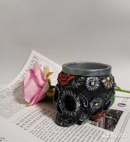 Кашпо череп Санта Муэрто