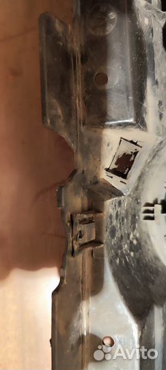 Решетка радиатора VW bora MK4