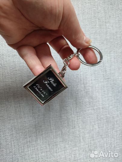 Брелок с фото новый