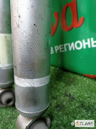 Амортизатор задний toyota prius