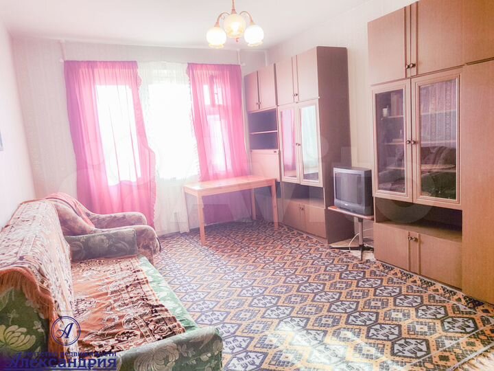 2-к. квартира, 52 м², 4/9 эт.