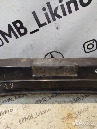 Панель передняя верхняя Mercedes Ml W164