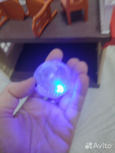 Детский игрушечный домик