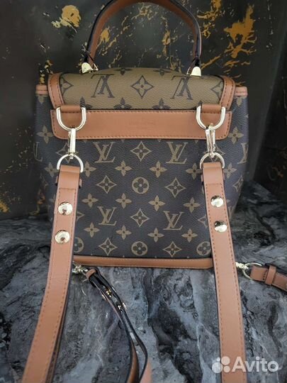 Рюкзак женский новый LV